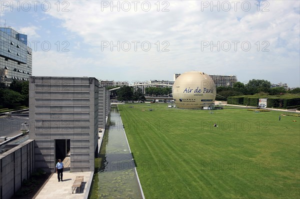 France, ile de france, paris, 15e arrondissement, parc andre citroen, jardin, jets d'eau, ete, enfants, ados, jeux d'eau, serres, ballon air de paris,