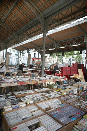 France, ile de france, paris, 15e arrondissement, 104 rue brancion, marche au livre ancien, parc georges brassens,