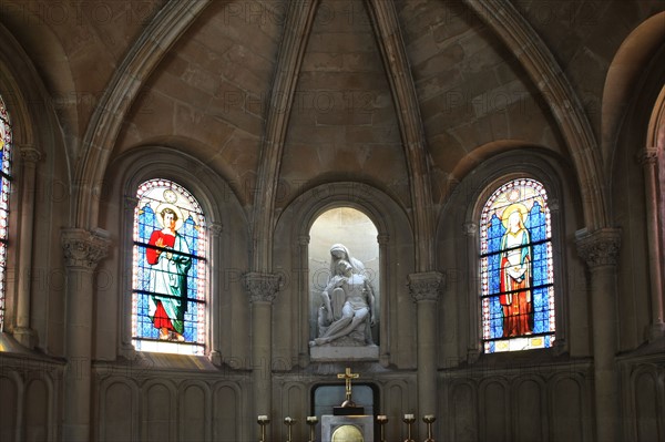 France, ile de france, paris 17e arrondissement, place du general koenig, eglise notre dame de compassion, chapelle de ferdinand d'orleans, sculpture du choeur,