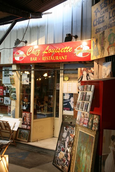 France, ile de france, paris, 18e arrondissement, porte de clignancourt, marche aux puces de saint ouen, marche vernaison, guinguette chez louisette,