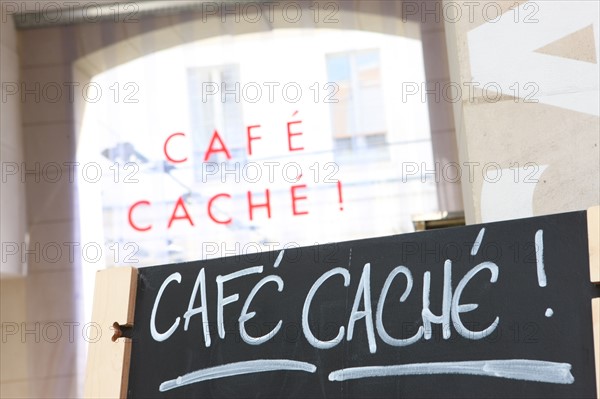 France, ile de france, paris, 18e arrondissement, 104 rue d'aubervilliers, le centquatre, centre artistique de la ville de paris, anciennes pompes funebres, cafe cache,