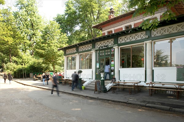 France, ile de france, paris 19e arrondissement, parc des buttes chaumont, guinguette rosa bonheur, restaurant, bar, terrasse, jardin, vin,