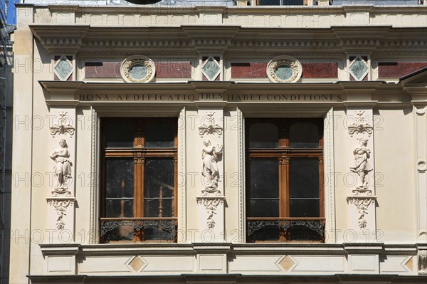 France, ile de france, paris 7e arrondissement, 14 rue vaneau, maison de 1835 neo renaissance, philibert delorme, architecture, decor, renovation,


Date : Ete 2012