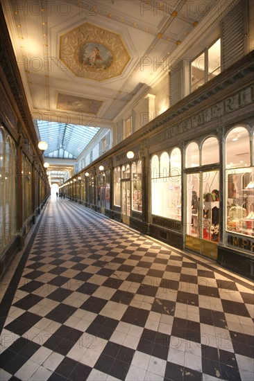 Galerie Véro Dodat, Paris