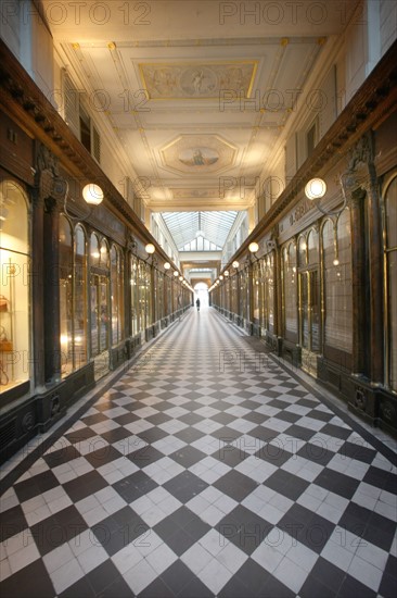 Galerie Véro Dodat, Paris