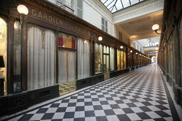 Galerie Véro Dodat, Paris