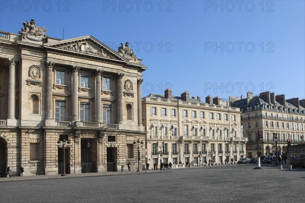 france, region ile de france, paris 8e arrondissement, place de la concorde, hotel de la marine, ancien ministere, hotel particulier, fronton du pavillon est, cote rue saint florentin, hotel de saint florentin, rue de rivoli,


Date : Ete 2012