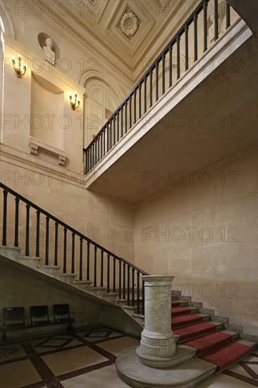 France, ile de france, paris 9e, 9 rue drouot, mairie du 9e arrondissement, hotel d'augny, grand escalier,


Date : Ete 2012