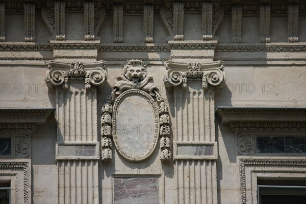 France, ile de france, paris 9e arrondissement, 32 rue de chateaudun, immeuble neo renaissance, restaure, detail facade sur rue, decor,


Date : Ete 2012