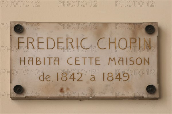 France, ile de france, paris 9e arrondissement, 80 rue taitbout, villa d'orleans, plaque frederic chopin,


Date : Ete 2012