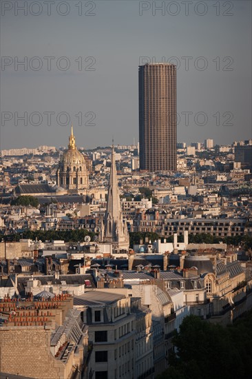 France, Region Ile de France, Paris 8e arrondissement, place Charles de Gaulle, place de l'Etoile, au sommet de l'Arc de Triomphe, panorama,