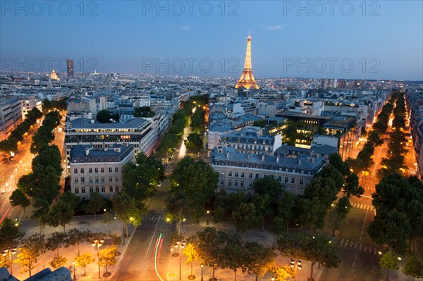 France, Region Ile de France, Paris 8e arrondissement, place Charles de Gaulle, place de l'Etoile, au sommet de l'Arc de Triomphe, panorama,