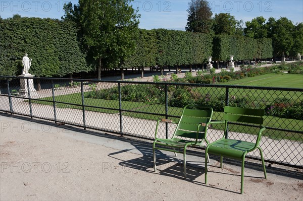 France, Region Ile de France, Paris 1er arrondissement, jardin des Tuileries, chaise, fauteuil, mobilier, Fermob