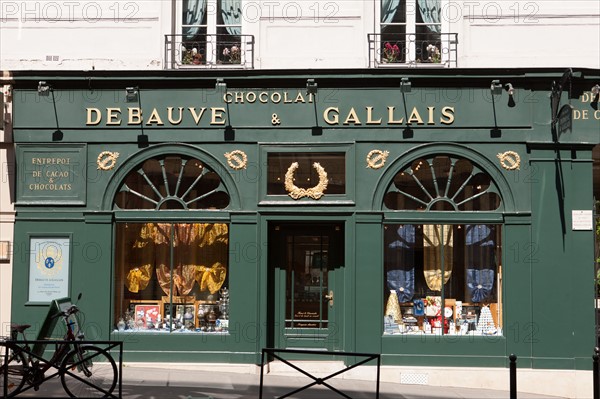 France, Region Ile de France, Paris, 7e arrondissement, rue des Saints-Peres, boutique Debauve et Gallais, chocolaterie, chocolat, histoire, facade, gastronomie,