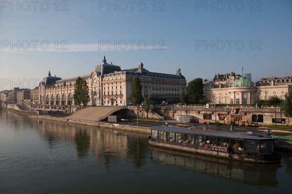 France, Region Ile de France, Paris 7e arrondissement, quai Anatole France, musee d'Orsay, depuis la passerelle de Solferino