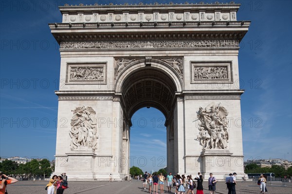 France, Region Ile de France, Paris 8e arrondissement, place Charles de Gaulle, place de l'Etoile, Arc de Triomphe, tombe du soldat inconnu,