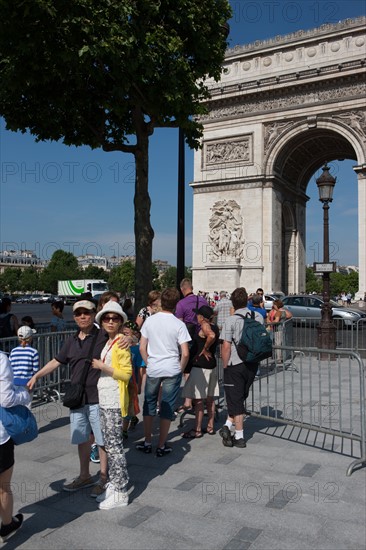 France, Region Ile de France, Paris 8e arrondissement, place Charles de Gaulle, place de l'Etoile, Arc de Triomphe,