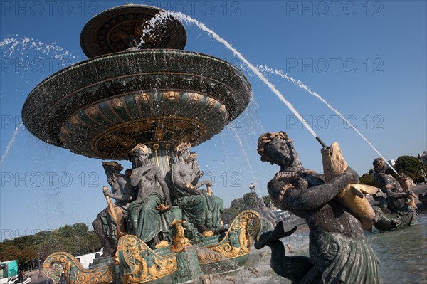 France, Region Ile de France, Paris 8e arrondissement, place de la Concorde, fontaine,