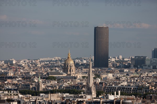 France, Region Ile de France, Paris 8e arrondissement, place Charles de Gaulle, place de l'Etoile, au sommet de l'Arc de Triomphe, panorama,