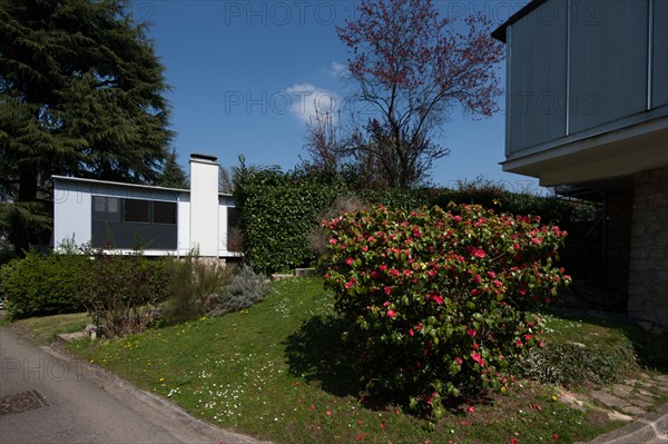 France, Region Ile de France, Hauts de Seine, Meudon, 93 route des Gardes, lotissement, maisons Jean Prouve,