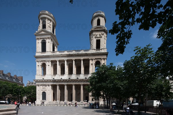 France, Region Ile de France, Paris 6e arrondissement, place Saint-Sulpice, eglise Saint-Sulpice, facade,