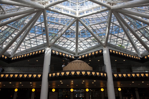 Germany, Allemagne, Berlin, mitte, Friedrichstadt Passagen, centre commercial, architecture, Galeries Lafayette par Jean Nouvel,