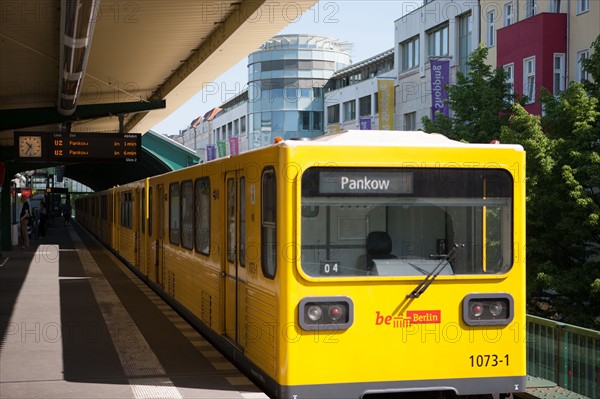 Allemagne (Germany), Berlin, Prenzlauer Berg, S-Bahn, train, metro, transport en commun,