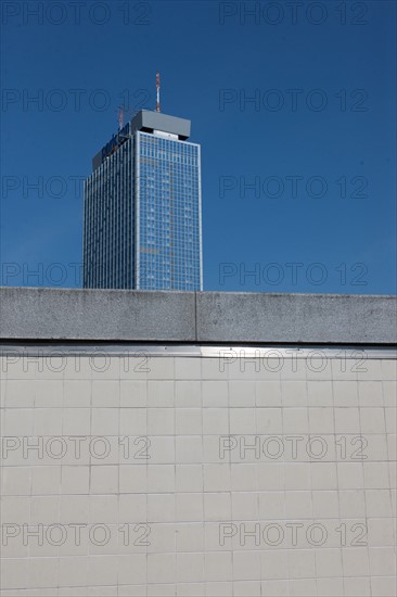 Allemagne (Germany), Berlin, Alexanderplatz, tour, emetteur de television de Berlin Est,