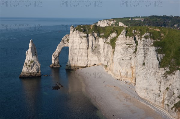 France, region Haute Normandie, Seine Maritime, pays des hautes falaises, Etretat, falaise d'aval,