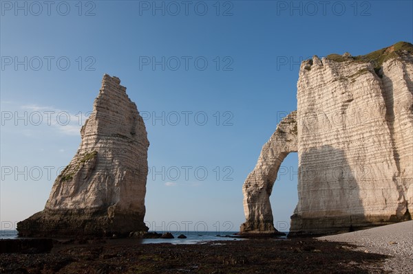 France, region Haute Normandie, Seine Maritime, pays des hautes falaises, Etretat, falaise d'aval,