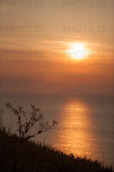 France, region Haute Normandie, Seine Maritime, pays des hautes falaises, Etretat, falaise d'aval,