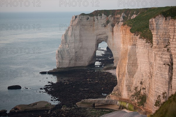 France, region Haute Normandie, Seine Maritime, pays des hautes falaises, Etretat, falaise d'aval,