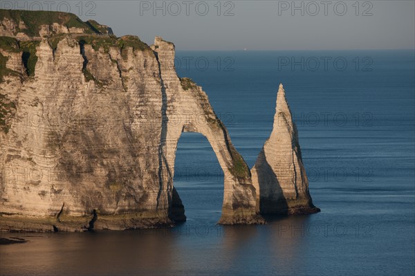 France, region Haute Normandie, Seine Maritime, pays des hautes falaises, Etretat, falaise d'aval,