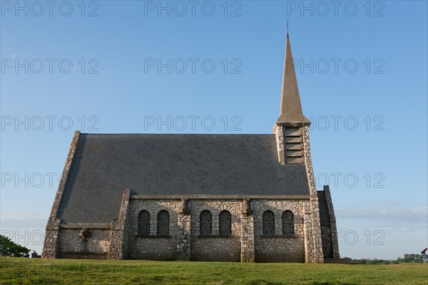 France, region Haute Normandie, Seine Maritime, pays des hautes falaises, Etretat, falaise d'aval,