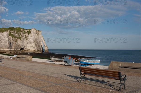 France, region Haute Normandie, Seine Maritime, pays des hautes falaises, Etretat, plage, doris,