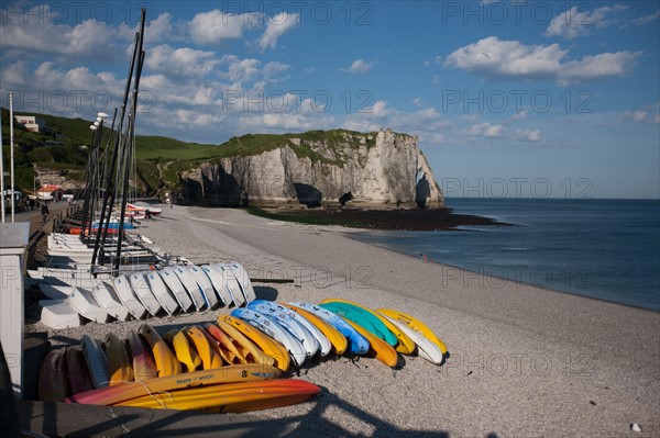 France, region Haute Normandie, Seine Maritime, pays des hautes falaises, Etretat, falaise d'aval,