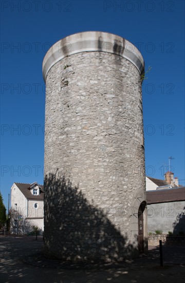 France, Ile de France, Essonne, Milly-la-Foret, tour, ancien office du tourisme,
Copyright notice: CRT PIdF