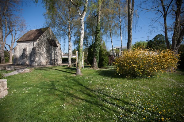 France, Ile de France, Essonne, Milly-la-Foret, chapelle peinte par Jean Cocteau, tombeau, jardin botanique, jardin des simples
Mention obligatoire : CRT PIdF