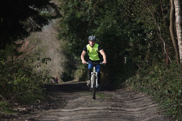 France, Haute Normandie, Seine Maritime, Abbaye du Valasse, journee des sports, randonnee, equitation, attelage et vtt, 30 mars 2014,