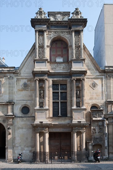 France, Ile de France, Paris 6e arrondissement, rue Bonaparte, Ecole nationale Superieure des Beaux-Arts (ENSBA), ancien portique du chateau d'Anet,