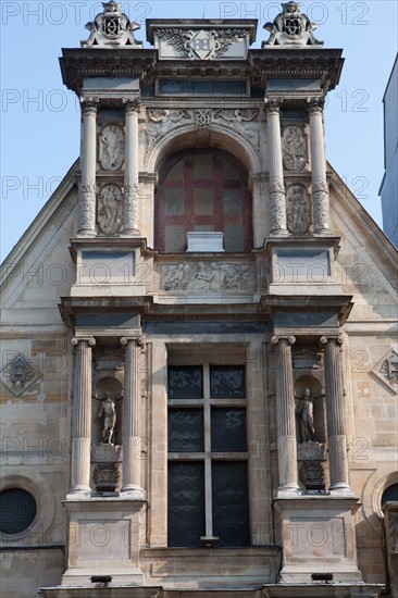 France, Ile de France, Paris 6e arrondissement, rue Bonaparte, Ecole nationale Superieure des Beaux-Arts (ENSBA), ancien portique du chateau d'Anet,