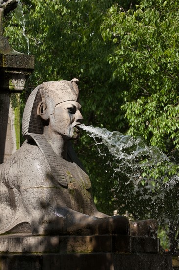 France, Ile de France, Paris 1er arrondissement, place du Chatelet, Fontaine du Palmier, sculpture, architecte Gabriel Davioud, sculpteur Henri-Alfred Jacquemart, sphinx, Egypte,