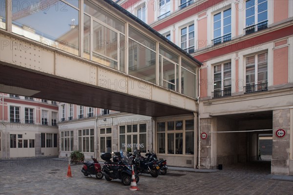 France, Ile de France, Paris 11e arrondissement, 5 rue de Charonne, Cour Saint Joseph, anciens ateliers,