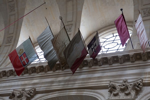 France, Ile de France, Paris 7e arrondissement, cathedrale Saint Louis des Invalides, nef avec drapeaux pris a l'ennemi par les troupes de Napoleon 1er,