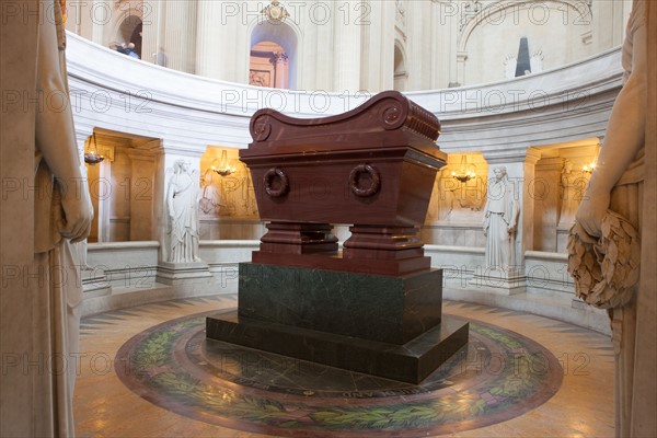 France, Ile de France, Paris 7e arrondissement, Dome des Invalides, tombeau de Napoleon 1er, sepulture