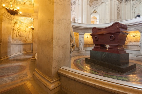 France, Ile de France, Paris 7e arrondissement, Dome des Invalides, tombeau de Napoleon 1er, sepulture