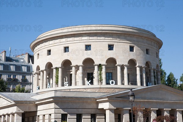 France, Ile de France, Paris 19e arrondissement, bassin de la Villette, rotonde, Claude-Nicolas Ledoux, pavillon d'octroi, ancienne barrriere de Paris, metro Stalingrad,