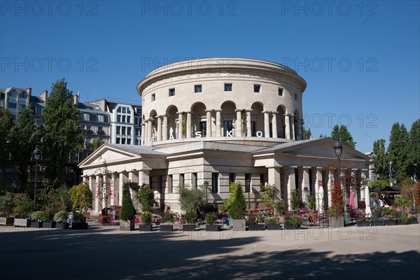 France, Ile de France, Paris 19e arrondissement, bassin de la Villette, rotonde, Claude-Nicolas Ledoux, pavillon d'octroi, ancienne barrriere de Paris, metro Stalingrad,