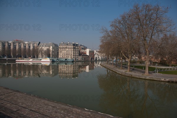 France, Ile de France, Paris 19e arrondissement, rond point des canaux, canal de l'Ourcq, La Villette,