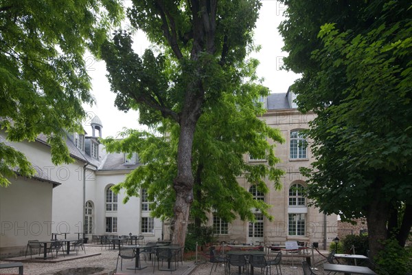 France, Ile de France, Paris 10e arrondissement, rue Saint-Martin, ancien couvent des Recollets, arcades, Maison de l'Architecture